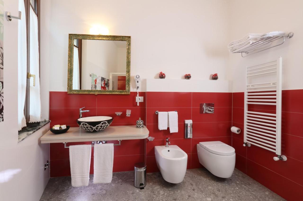 Porta Di Mezzo Luxury & 2*